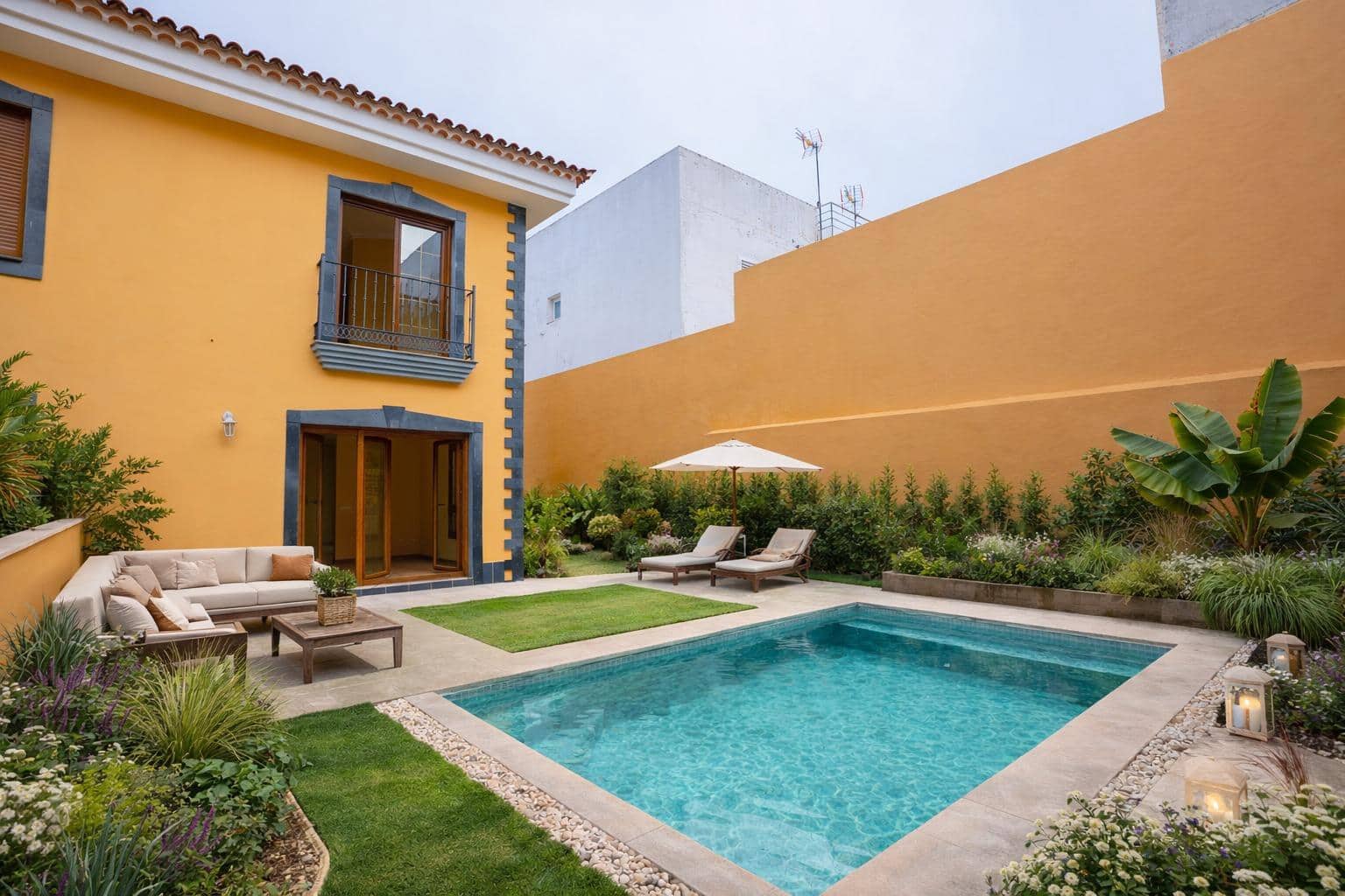 Adosado de 2 habitaciones en Tacoronte en venta con garaje - 295.000 € (Ref: 9524493)