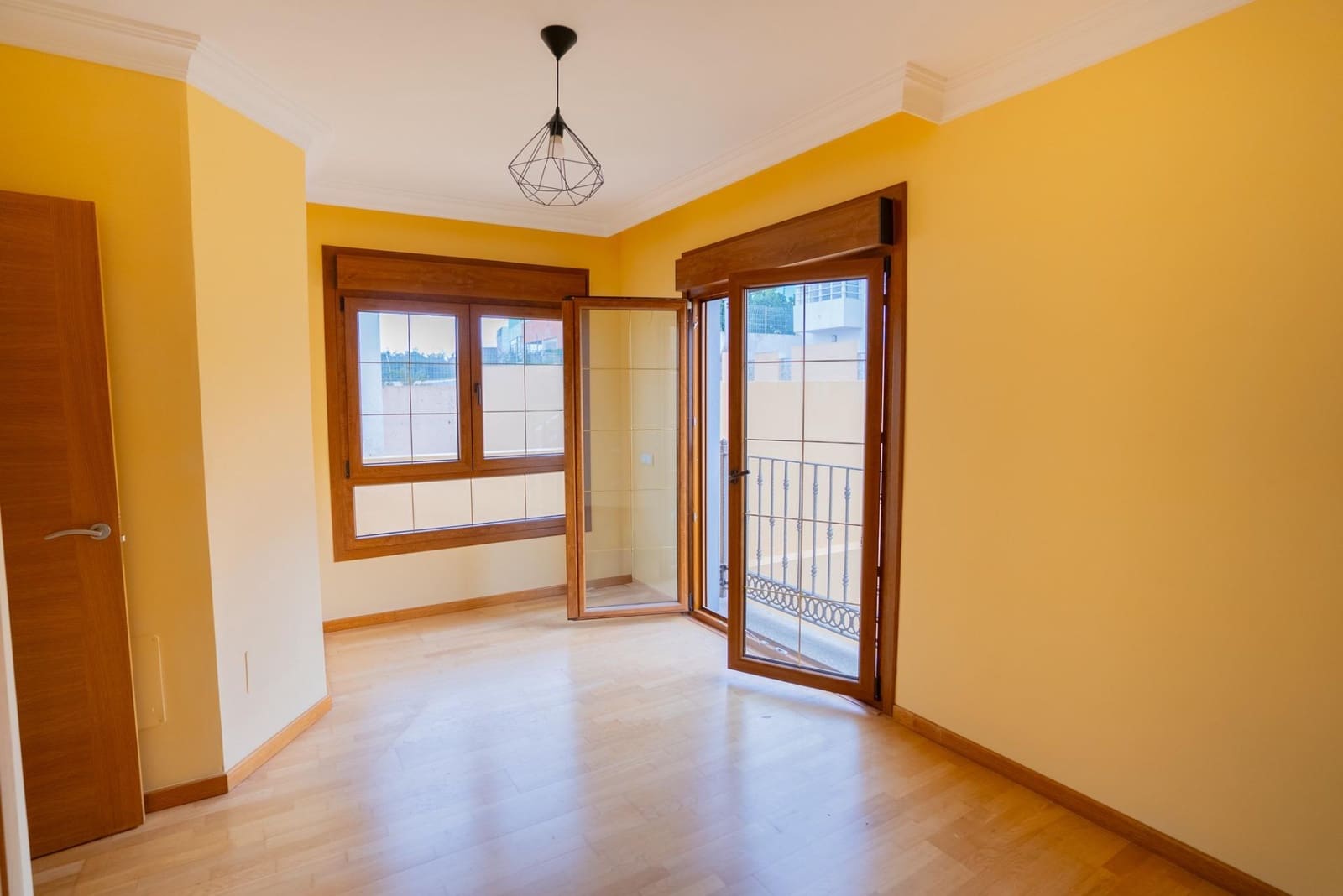 Adosado de 2 habitaciones en Tacoronte en venta con garaje - 295.000 € (Ref: 9524493)