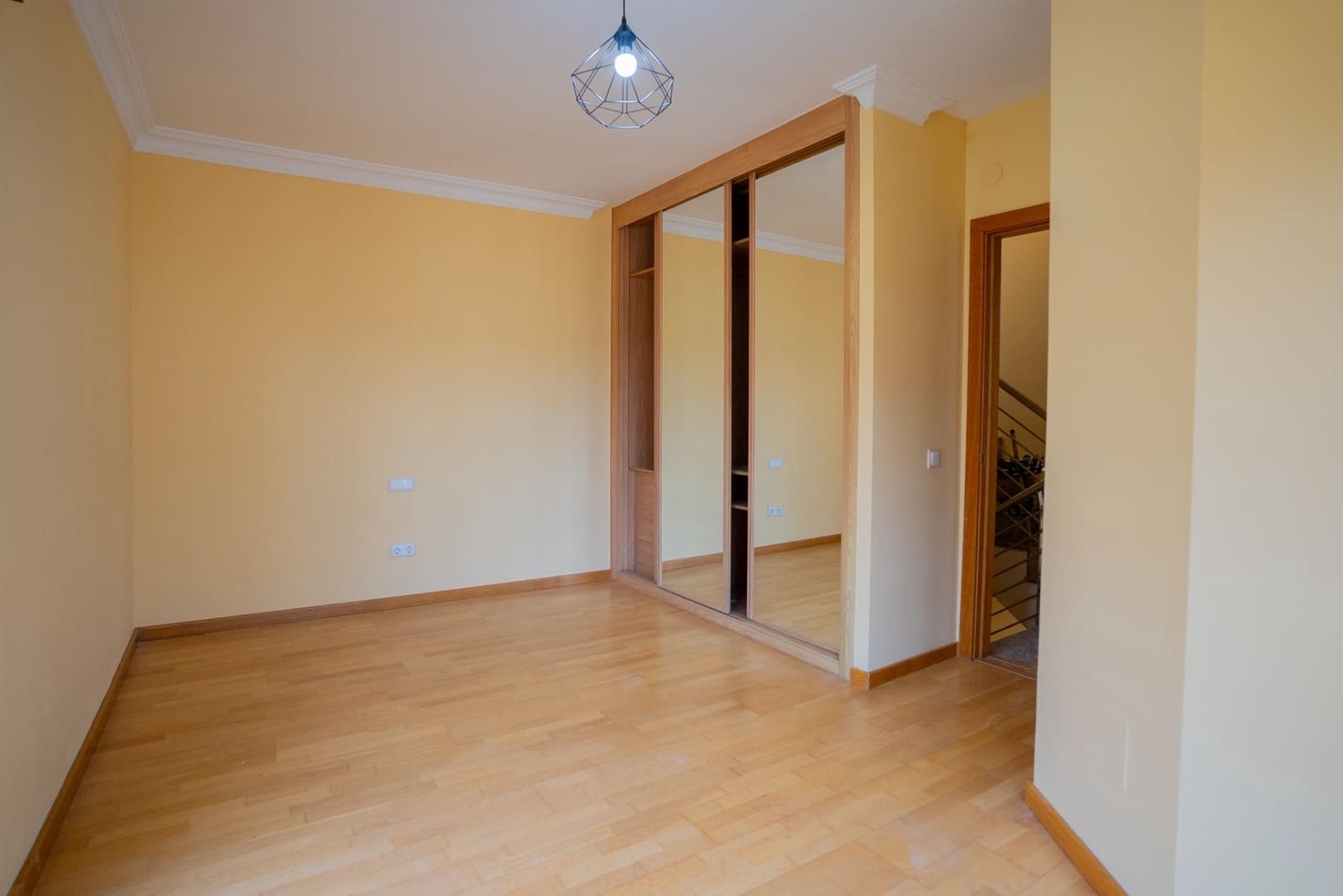 Adosado de 2 habitaciones en Tacoronte en venta con garaje - 295.000 € (Ref: 9524493)