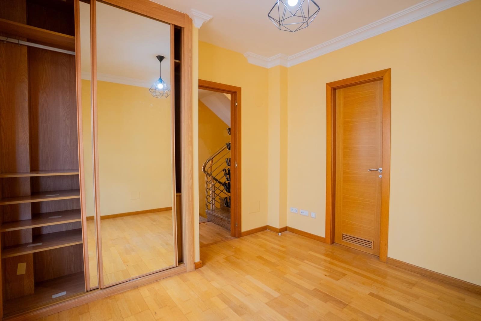 Adosado de 2 habitaciones en Tacoronte en venta con garaje - 295.000 € (Ref: 9524493)