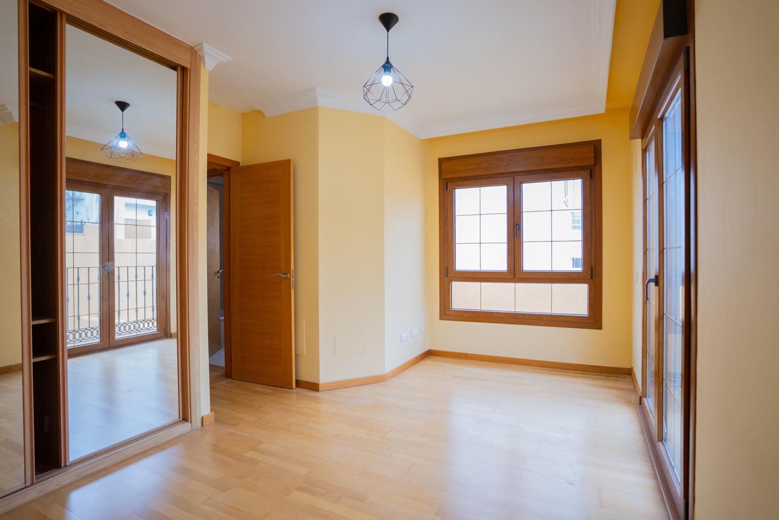 Adosado de 2 habitaciones en Tacoronte en venta con garaje - 295.000 € (Ref: 9524493)