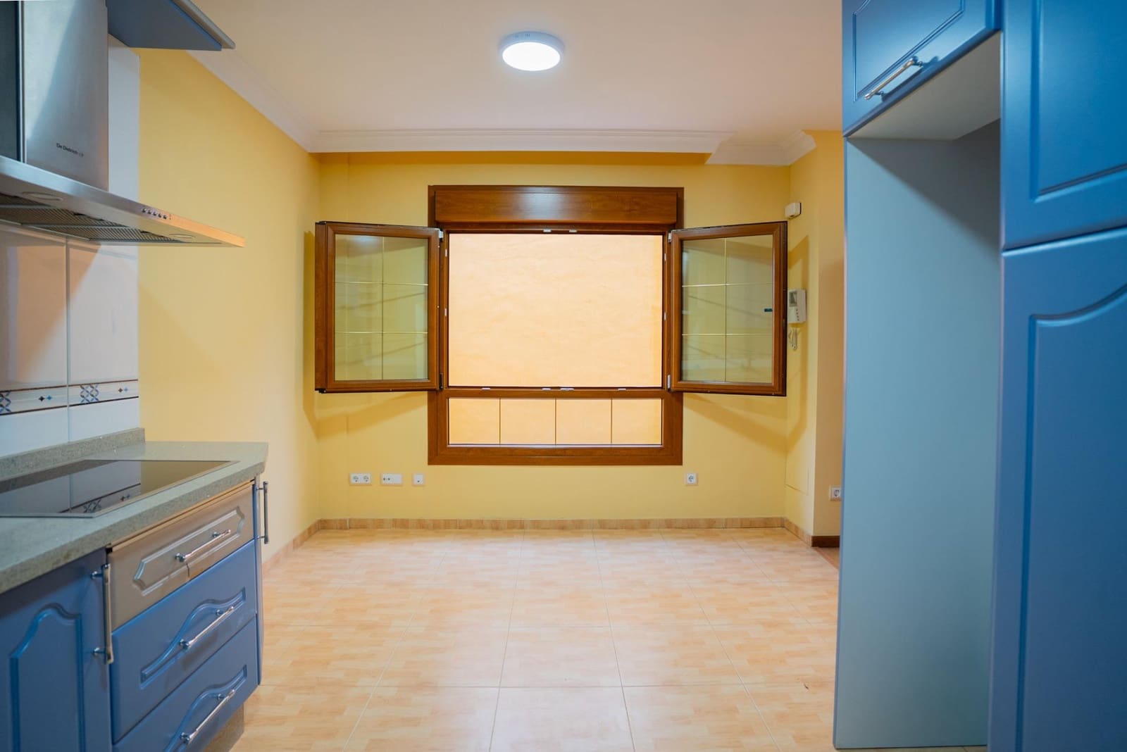 Adosado de 2 habitaciones en Tacoronte en venta con garaje - 295.000 € (Ref: 9524493)
