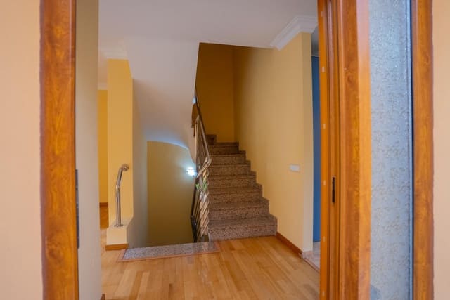 Adosado de 2 habitaciones en Tacoronte en venta con garaje - 295.000 € (Ref: 9524493)