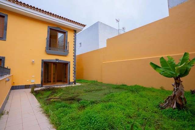 Adosado de 2 habitaciones en Tacoronte en venta con garaje - 295.000 € (Ref: 9524493)