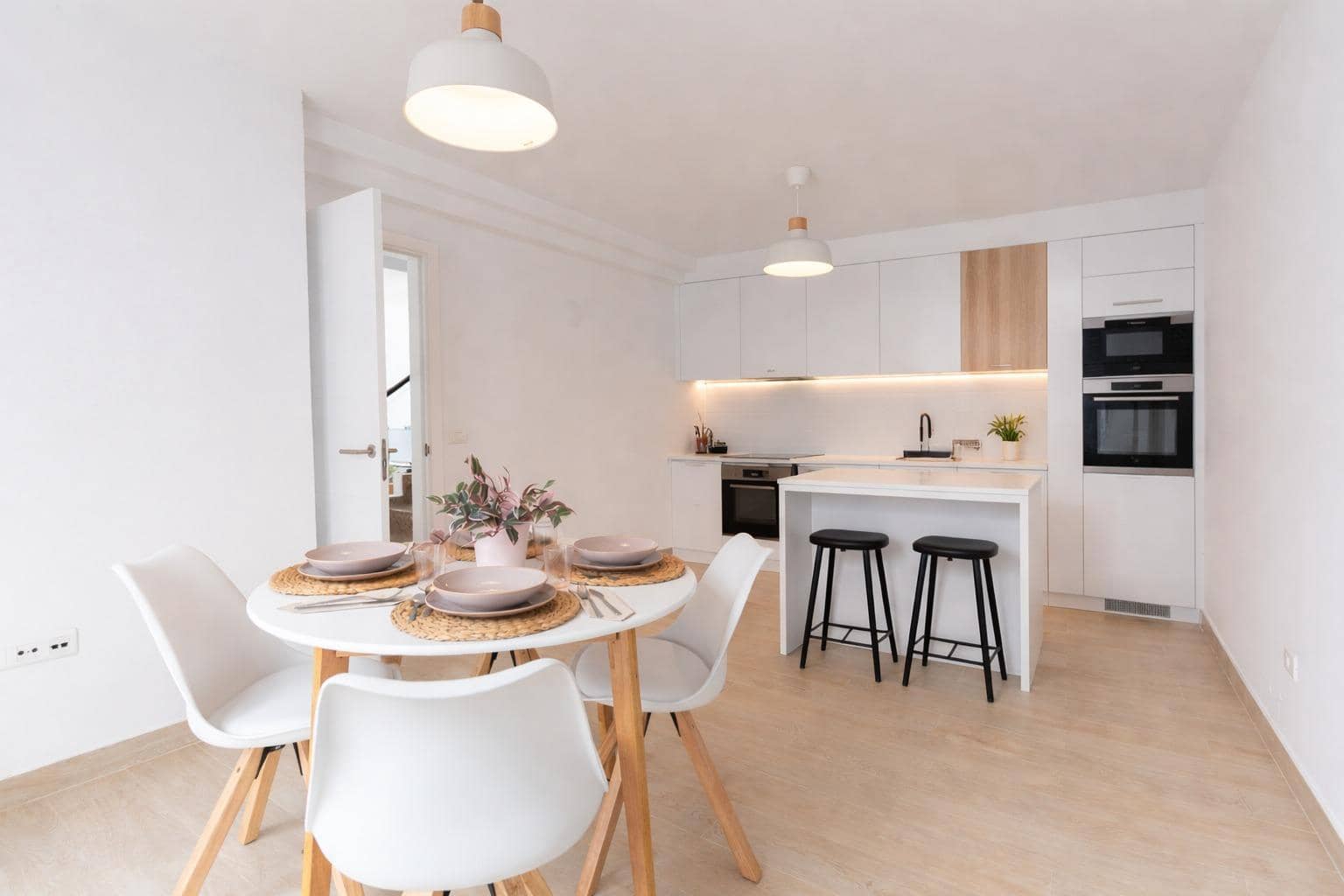 3 Zimmer Doppelhaus zu verkaufen in San Cristobal de La Laguna mit Garage - 419.000 € (Ref: 9739006)