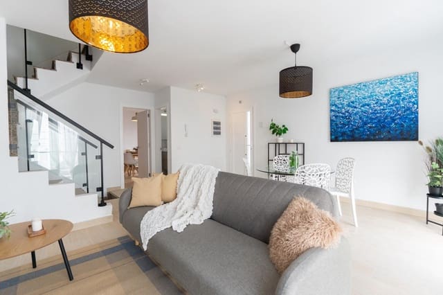 3 Zimmer Doppelhaus zu verkaufen in San Cristóbal de La Laguna mit Garage - 419.000 € (Ref: 9739006)