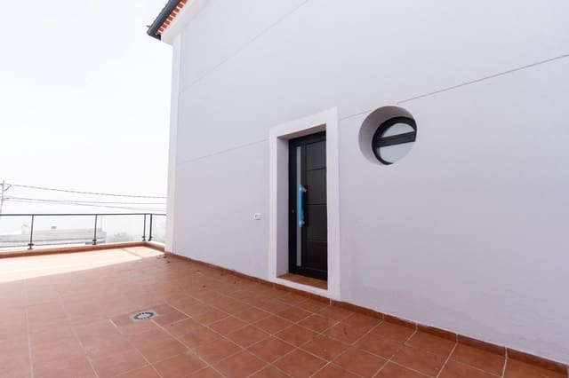 3 Zimmer Doppelhaus zu verkaufen in San Cristóbal de La Laguna mit Garage - 419.000 € (Ref: 9739006)