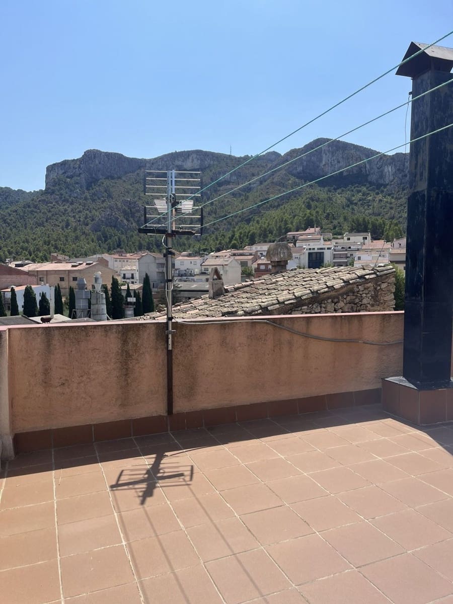 3 Zimmer Haus zu verkaufen in Tivissa mit Garage - 125.000 € (Ref: 10025097)
