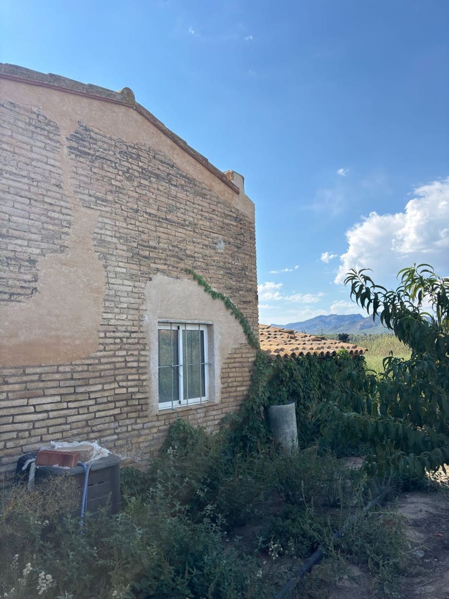 Landgrundstück zu verkaufen in Ginestar - 58.000 € (Ref: 10094027)