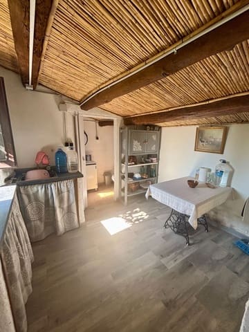 Landgrundstück zu verkaufen in Ginestar - 58.000 € (Ref: 10094027)