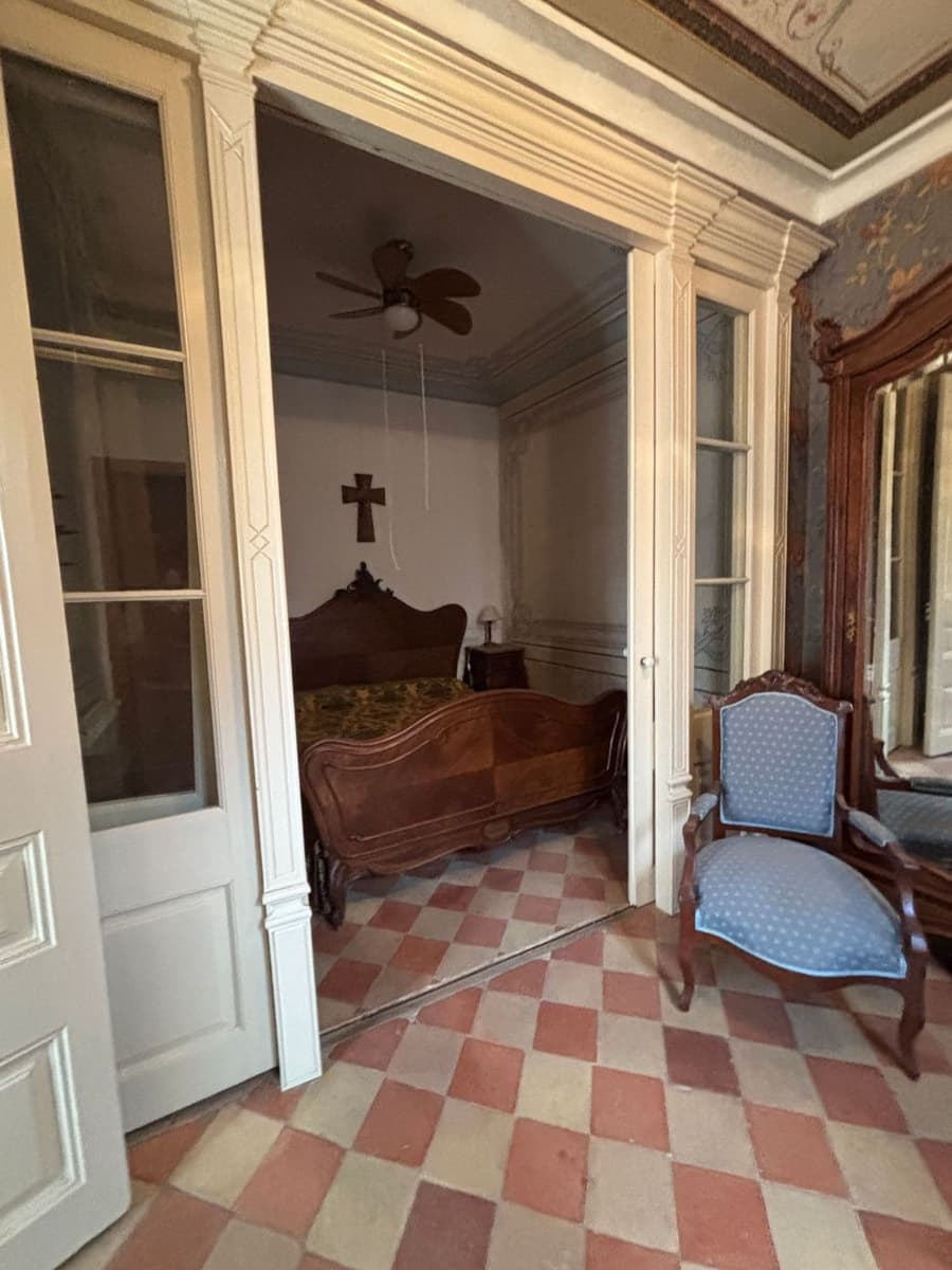 8 bedroom Finca/Country House for sale in Asco with garage - € 180,000 (Ref: 10160995)
