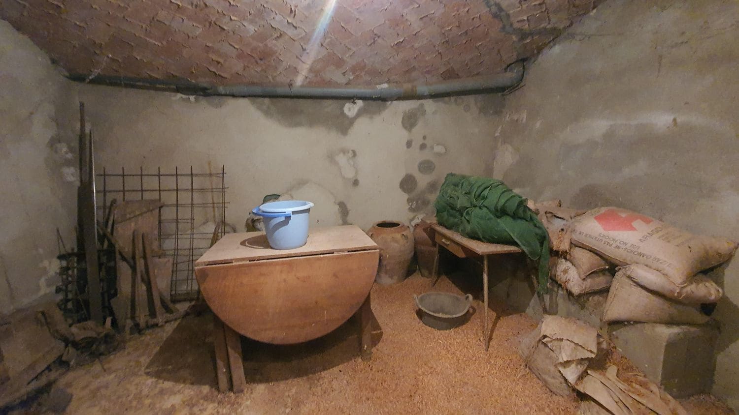 Finca/Casa Rural de 2 habitaciones en Ascó en venta con garaje - 65.000 € (Ref: 6734124)