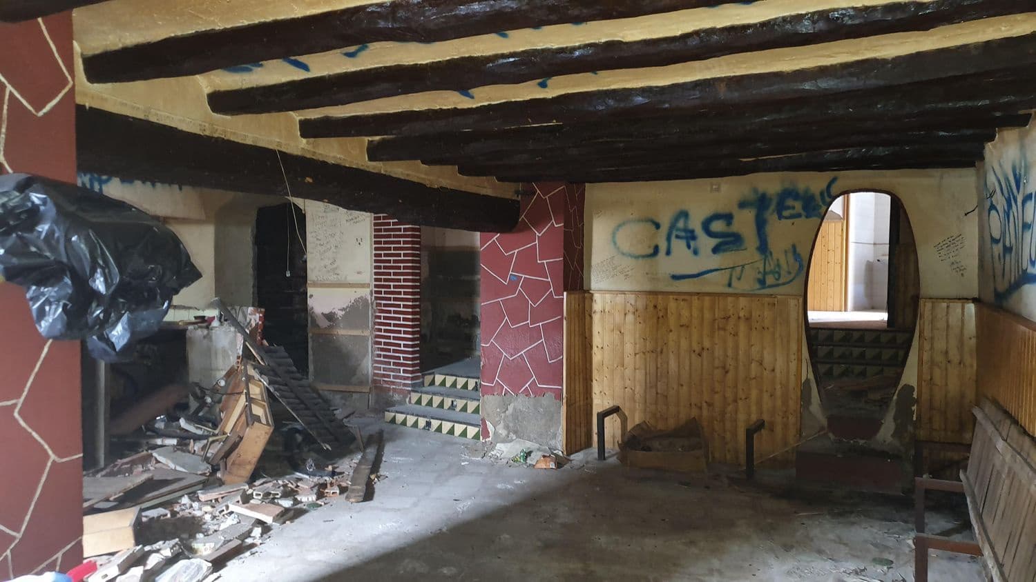 Finca/Casa Rural de 4 habitaciones en Tivissa en venta con garaje - 39.000 € (Ref: 6739031)