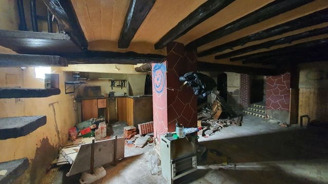 Finca/Casa Rural de 4 habitaciones en Tivissa en venta con garaje - 39.000 € (Ref: 6739031)