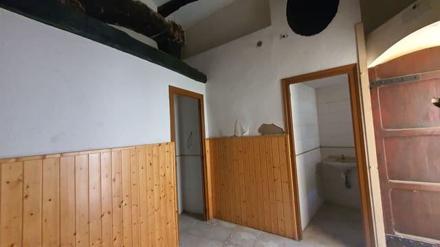 Finca/Casa Rural de 4 habitaciones en Tivissa en venta con garaje - 39.000 € (Ref: 6739031)