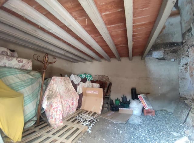 Finka/Dom wiejski na sprzedaż w La Serra d'Almos, Tivissa z garażem - 13 000 € (Ref: 7947968)