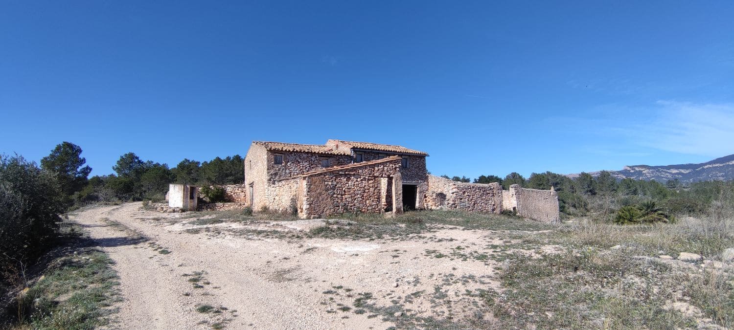 4 camera da letto Finca/Casa di Campagna in vendita in Benifallet con garage - 85.000 € (Rif: 8149258)