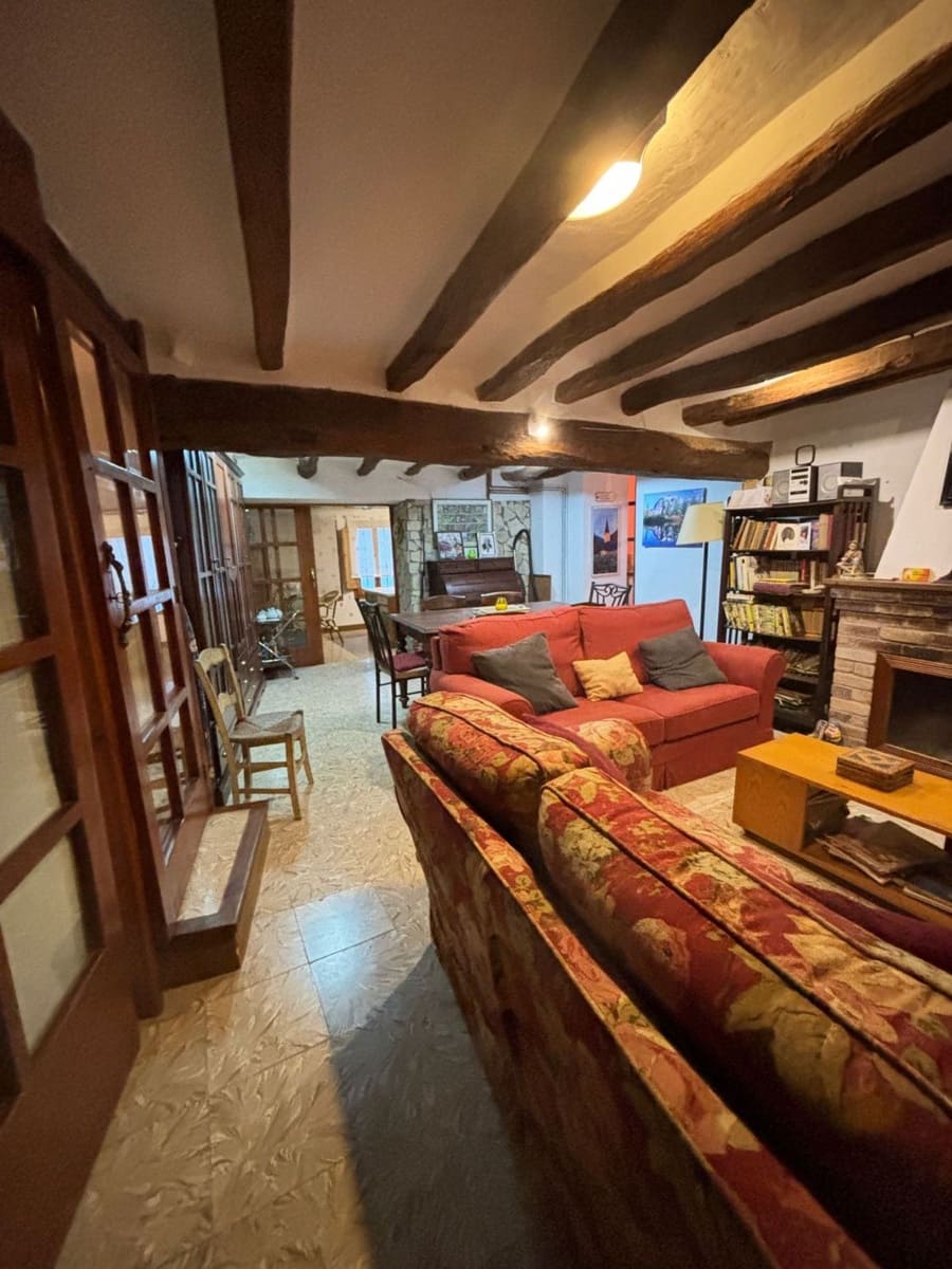 2 sypialnia Finka/Dom wiejski na sprzedaż w Tivissa z garażem - 199 000 € (Ref: 8638200)