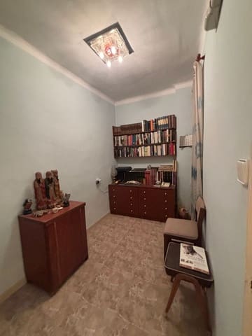 Apartamento de 4 habitaciones en Flix en venta con garaje - 99.000 € (Ref: 8640727)