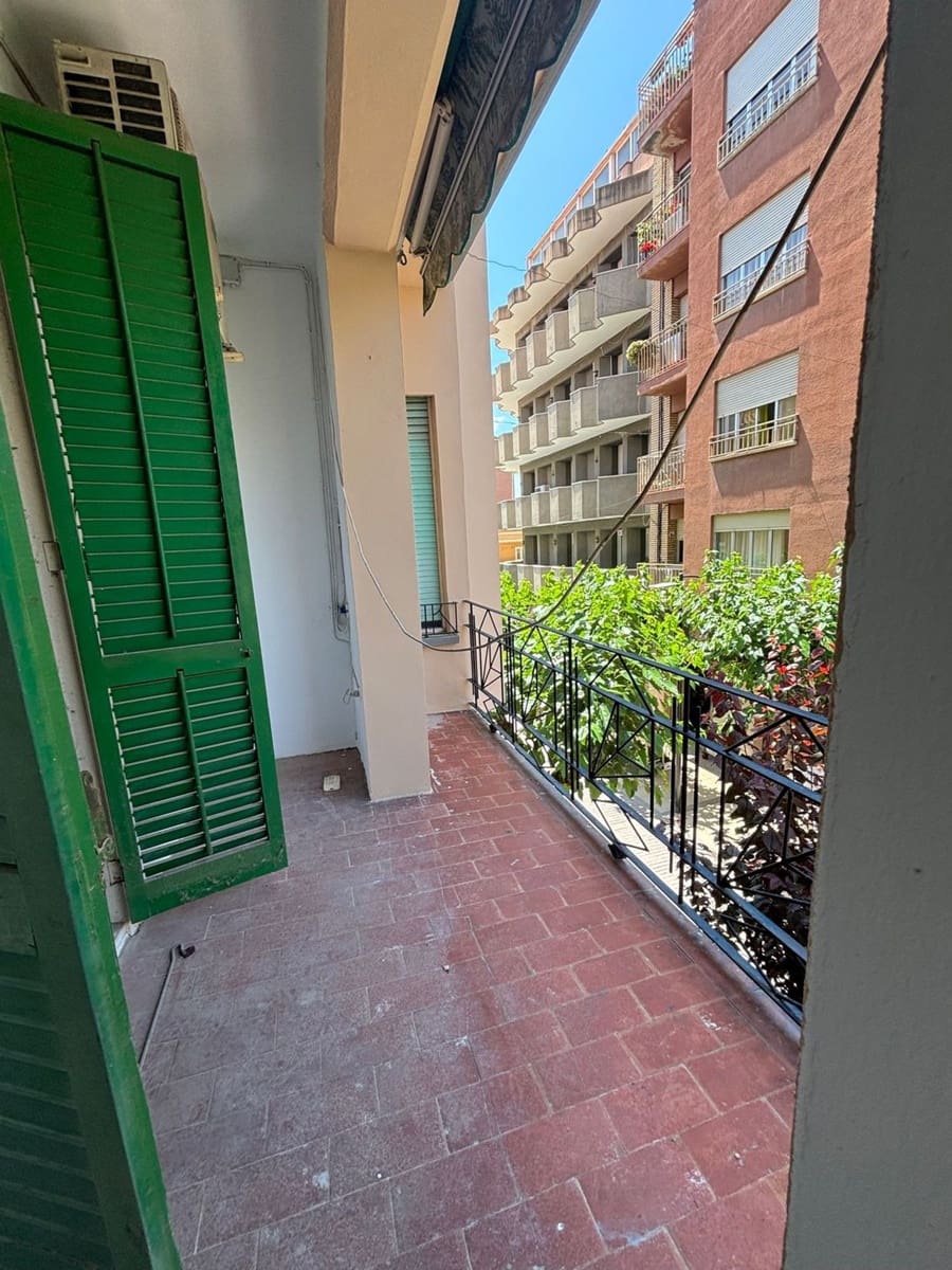 Apartamento de 4 habitaciones en Flix en venta con garaje - 99.000 € (Ref: 8640727)