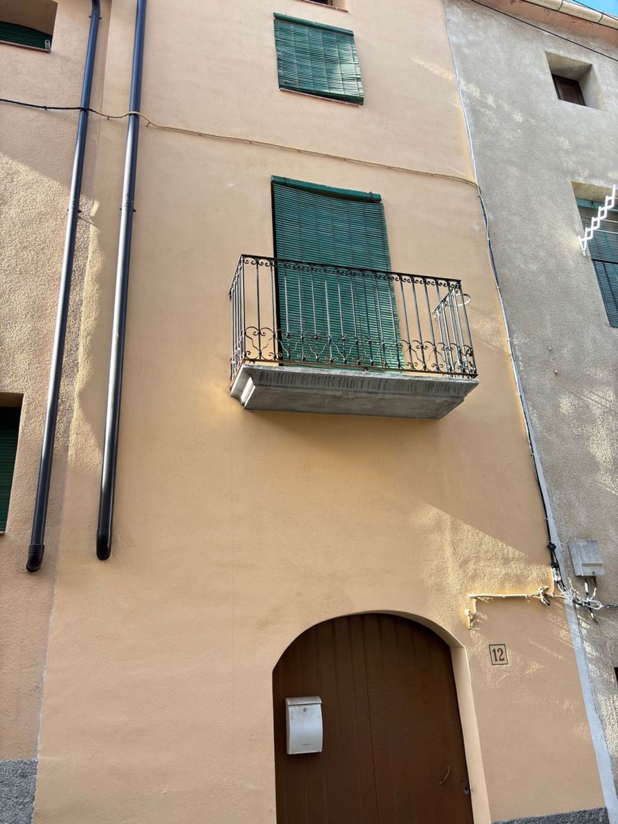 3 slaapkamer Finca/Landhuis te koop in Tivissa met garage - € 26.000 (Ref: 8679473)