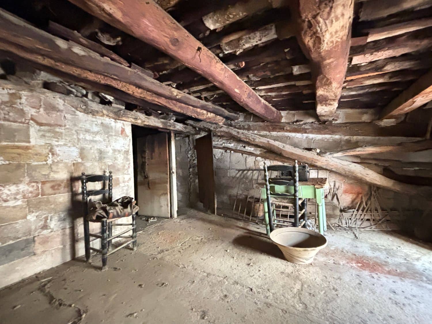 3 slaapkamer Finca/Landhuis te koop in Tivissa met garage - € 26.000 (Ref: 8679473)