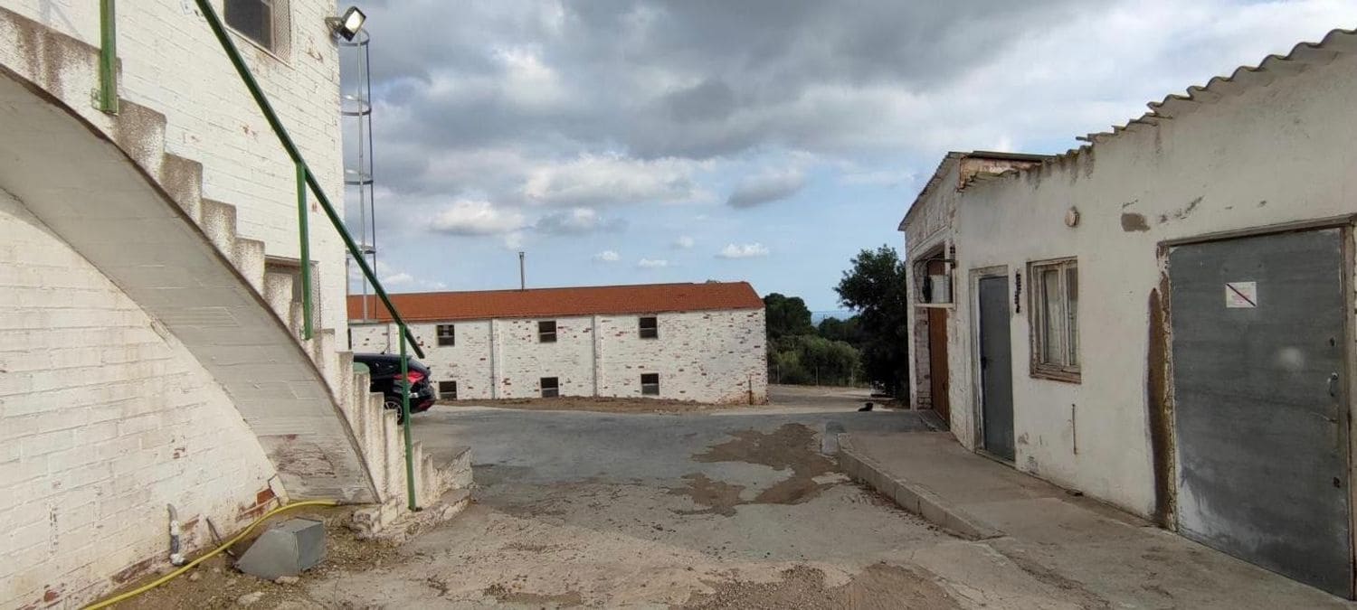 Grunde uden byggetilladelser til salg i Riudecanyes - € 280.000 (Ref: 8755134)