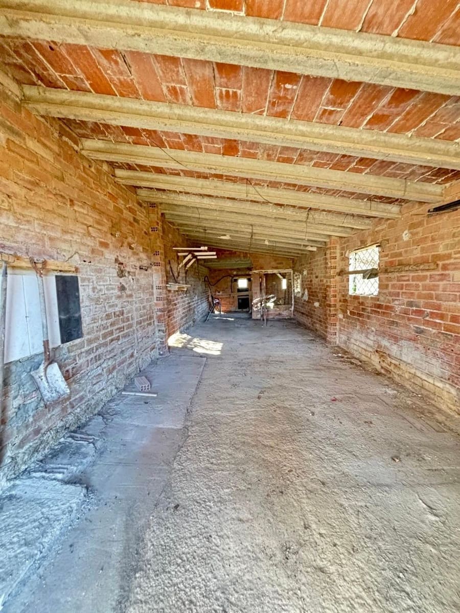 Grunde uden byggetilladelser til salg i Tivissa - € 38.000 (Ref: 8789048)