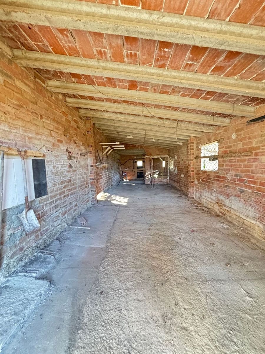 Grunde uden byggetilladelser til salg i Tivissa - € 38.000 (Ref: 8789048)