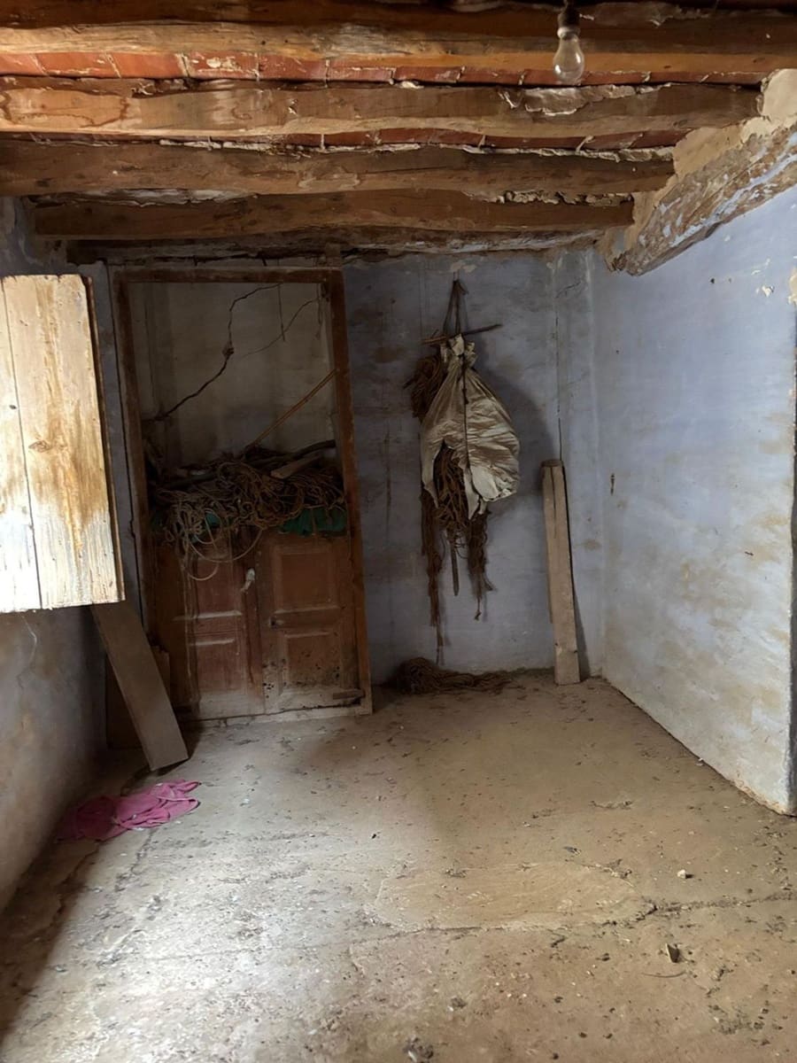 1 sovrum Finca/Hus på landet till salu i La Torre de l'Espanyol med garage - 15 000 € (Ref: 8993592)