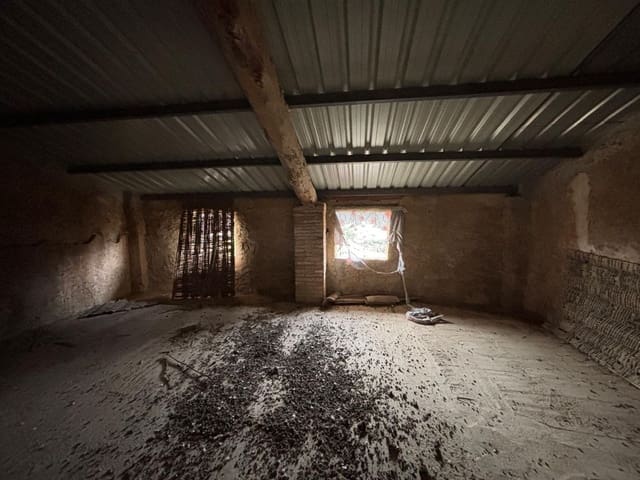 1 Zimmer Finca/Landgut zu verkaufen in La Torre de l'Espanyol mit Garage - 15.000 € (Ref: 8993592)