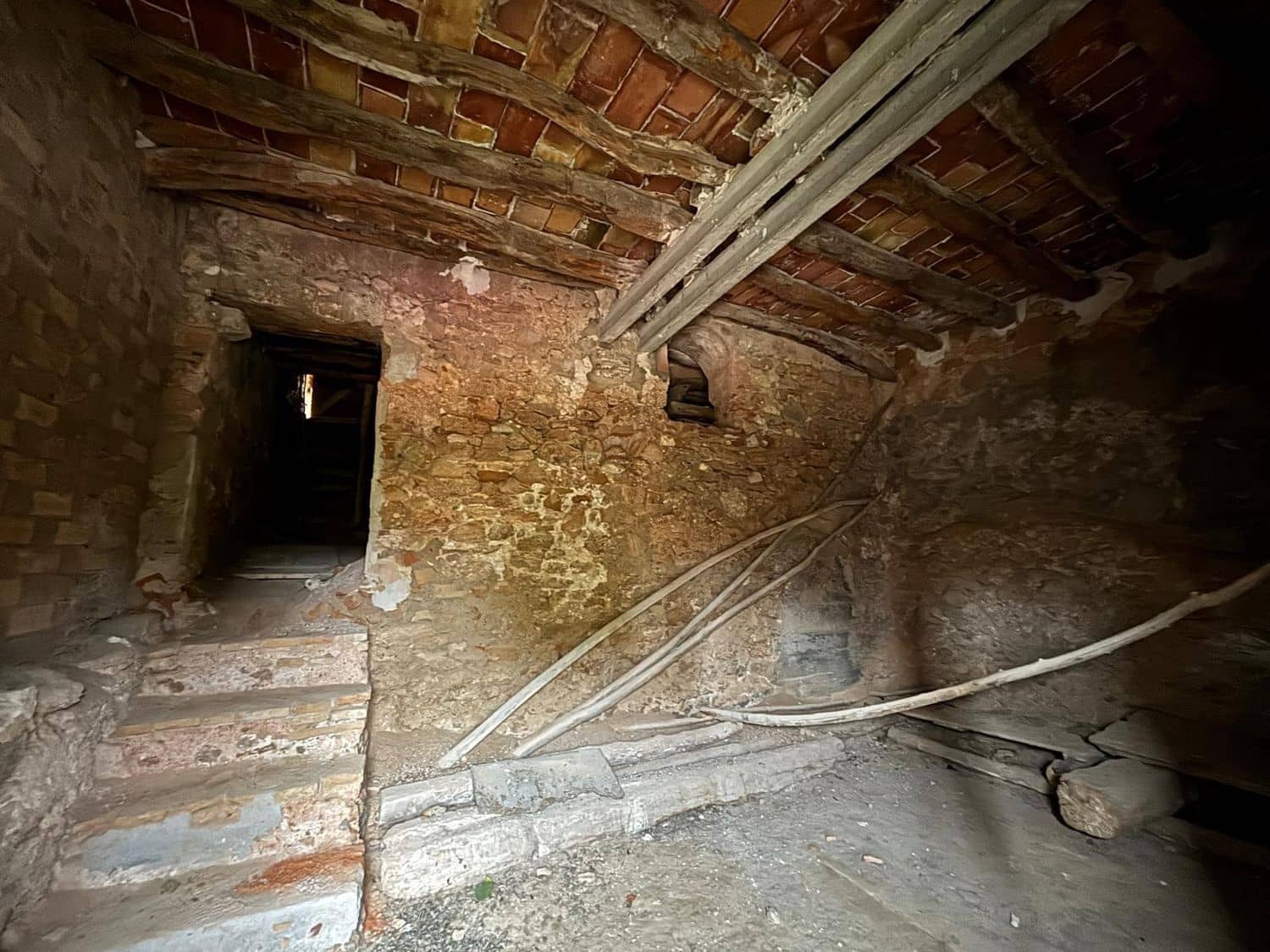 1 sovrum Finca/Hus på landet till salu i La Torre de l'Espanyol med garage - 15 000 € (Ref: 8993592)