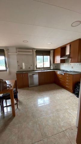 4 soveværelse Lejlighed til salg i Tivissa med garage - € 124.000 (Ref: 8993595)