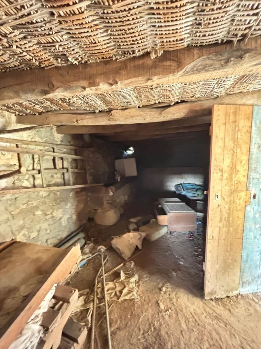 Grunde uden byggetilladelser til salg i Flix - € 25.000 (Ref: 8993596)