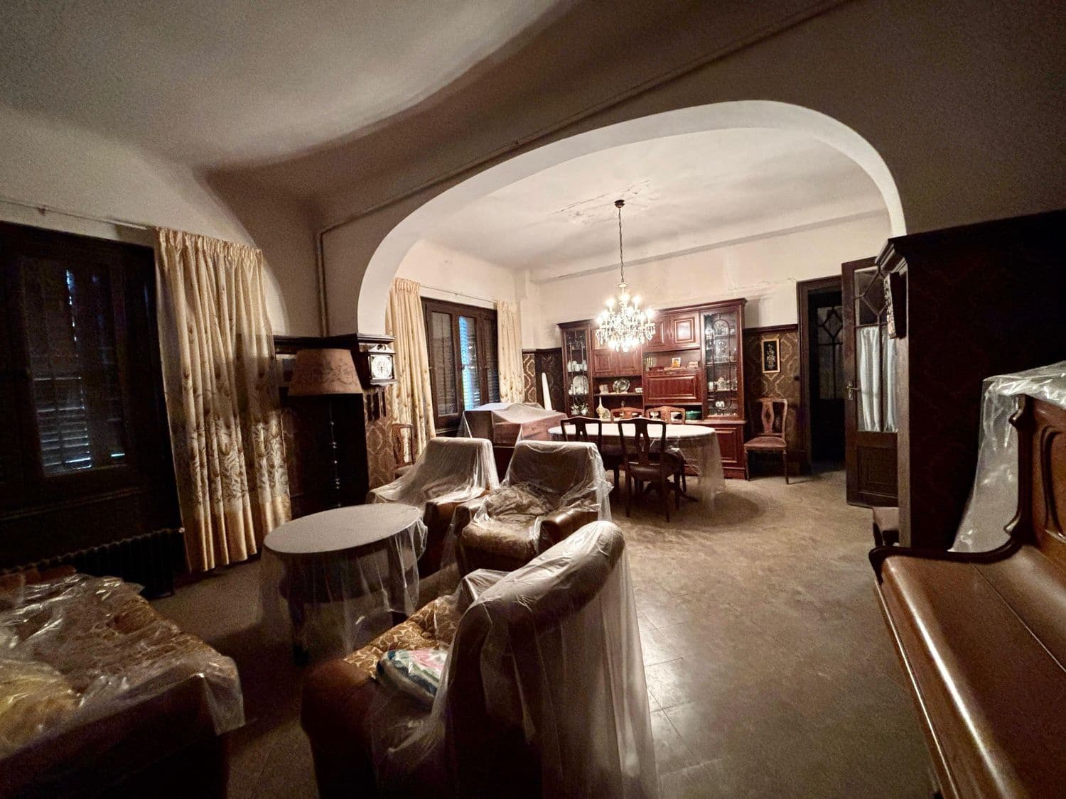 5 bedroom Finca/Country House for sale in Flix with garage - € 284,000 (Ref: 8993597)
