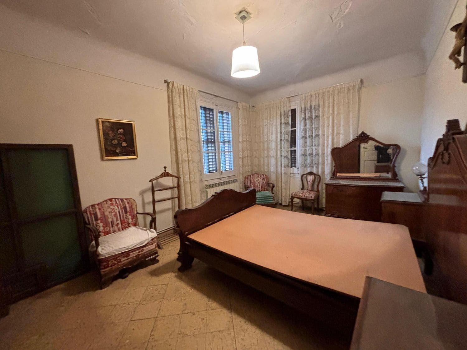 5 bedroom Finca/Country House for sale in Flix with garage - € 284,000 (Ref: 8993597)