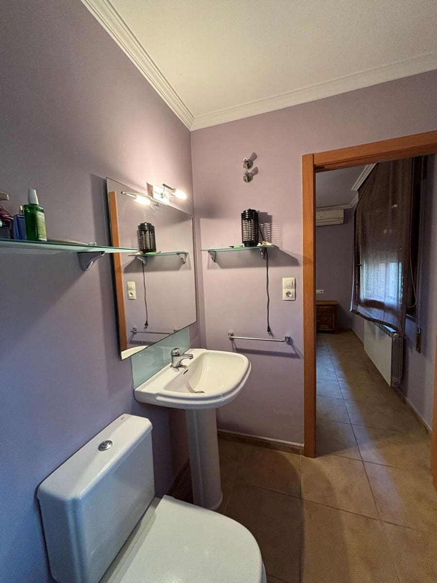 6 soveværelse Finca/Landehus til salg i Caspe med garage - € 690.000 (Ref: 9020543)