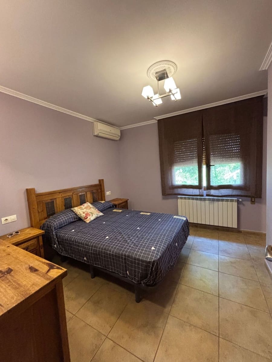 6 soveværelse Finca/Landehus til salg i Caspe med garage - € 690.000 (Ref: 9020543)