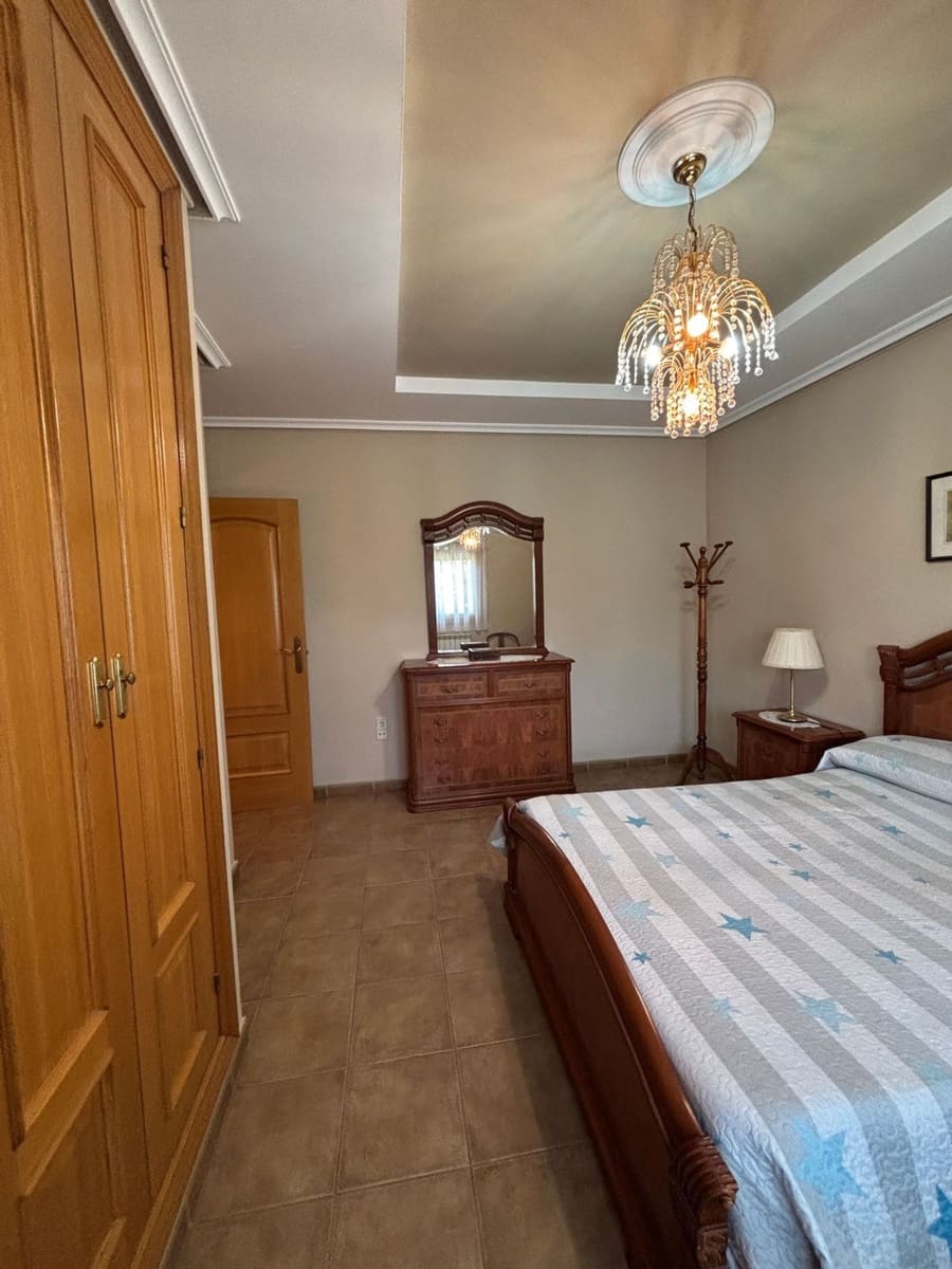 6 soveværelse Finca/Landehus til salg i Caspe med garage - € 690.000 (Ref: 9020543)