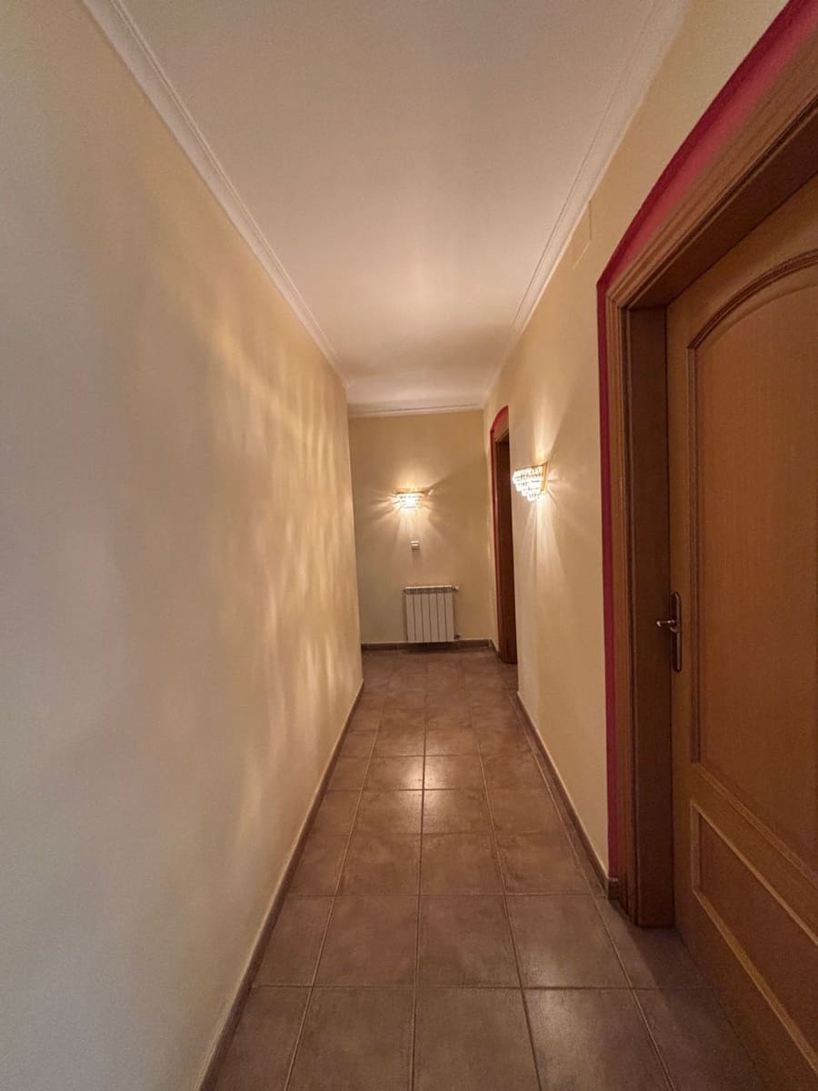 6 soveværelse Finca/Landehus til salg i Caspe med garage - € 690.000 (Ref: 9020543)