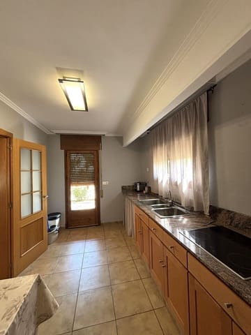 6 bedroom Finca/Country House for sale in Caspe with garage - € 690,000 (Ref: 9020543)