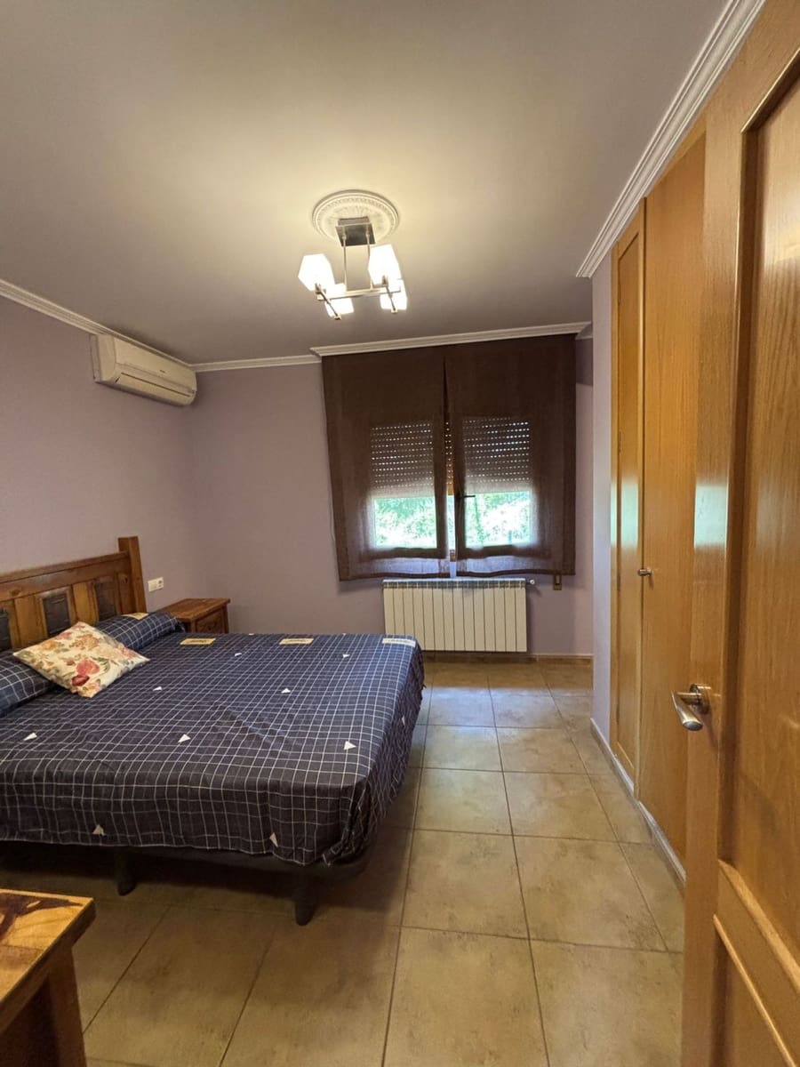 6 soveværelse Finca/Landehus til salg i Caspe med garage - € 690.000 (Ref: 9020543)