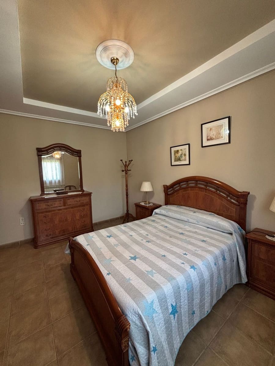 6 soveværelse Finca/Landehus til salg i Caspe med garage - € 690.000 (Ref: 9020543)