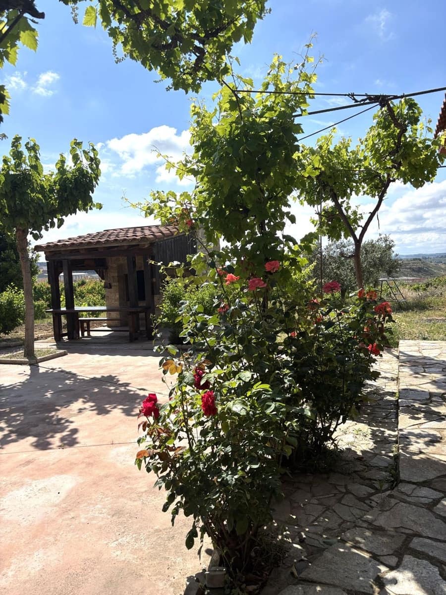 6 soveværelse Finca/Landehus til salg i Caspe med garage - € 690.000 (Ref: 9020543)