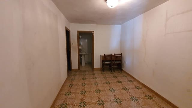 3 soverom Finca/Herregård til salgs i El Masroig med garasje - € 72 000 (Ref: 9170971)