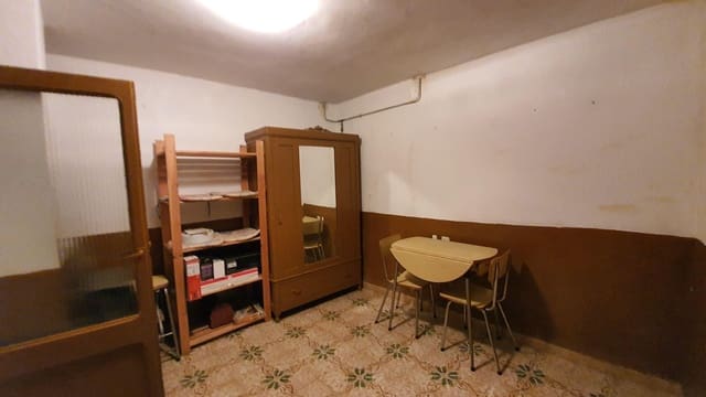 3 soverom Finca/Herregård til salgs i El Masroig med garasje - € 72 000 (Ref: 9170971)