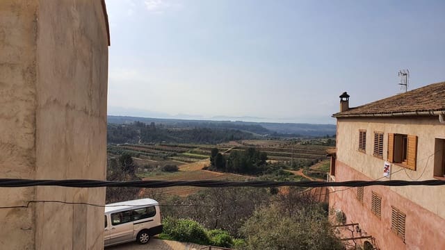 3 soverom Finca/Herregård til salgs i El Masroig med garasje - € 72 000 (Ref: 9170971)