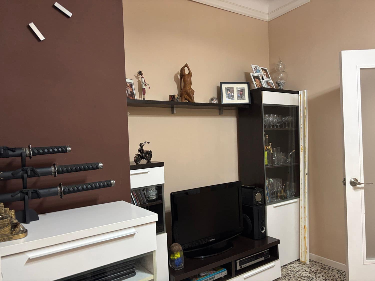 4 soveværelse Restaurant/Bar til salg i Flix med garage - € 350.000 (Ref: 9242620)