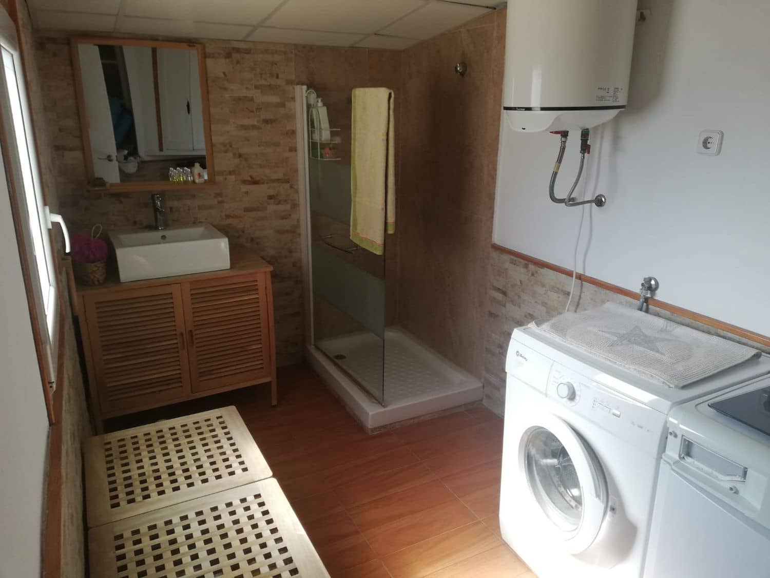 4 soveværelse Restaurant/Bar til salg i Flix med garage - € 350.000 (Ref: 9242620)