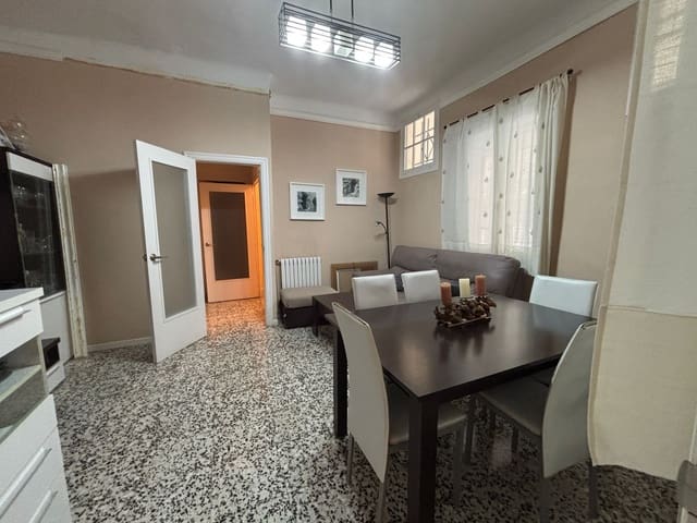 4 bedroom Restaurant/Bar for sale in Flix with garage - € 350,000 (Ref: 9242620)